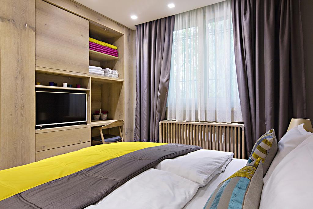 City Center Apartment Sarajevo Accross Bbi Shopping Mall エクステリア 写真